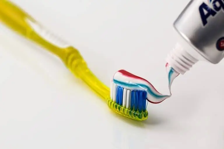 fluoride toothpaste