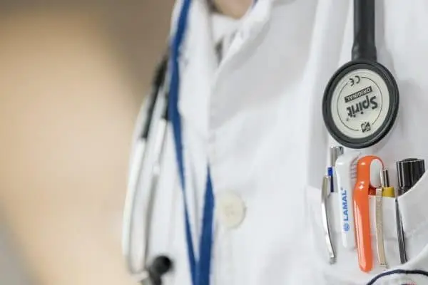 dentist doctor replacement